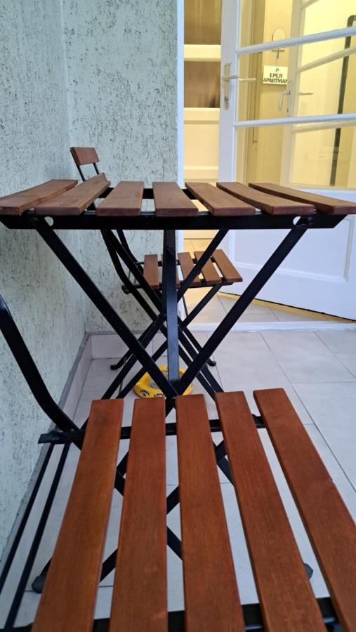 Eper Apartman Segedyn Zewnętrze zdjęcie
