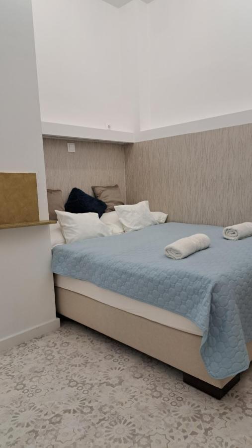 Eper Apartman Segedyn Zewnętrze zdjęcie